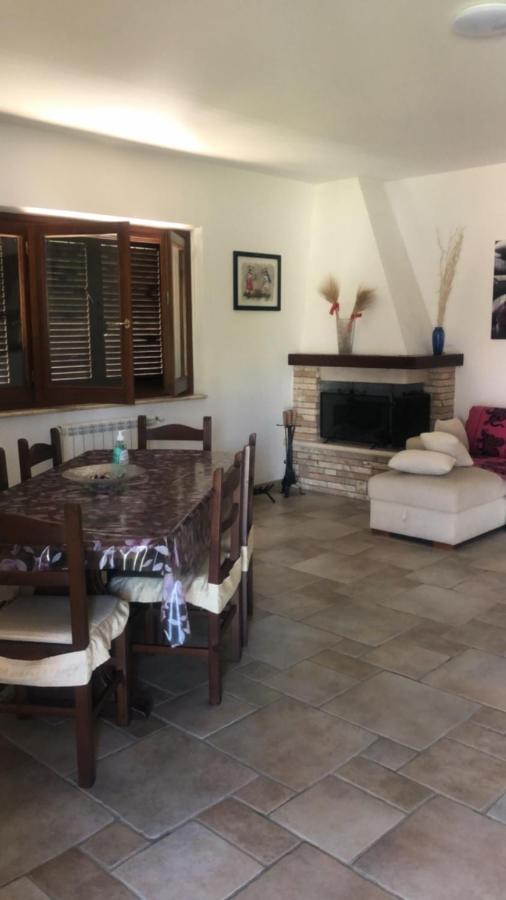 Gold House Luxury Anzio Villa Luaran gambar