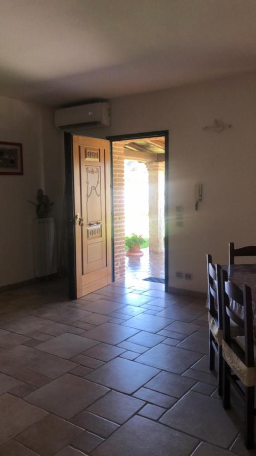 Gold House Luxury Anzio Villa Luaran gambar